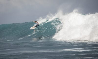 Oficial: Brisa Hennessy está entre las mejores 5 surfistas del planeta