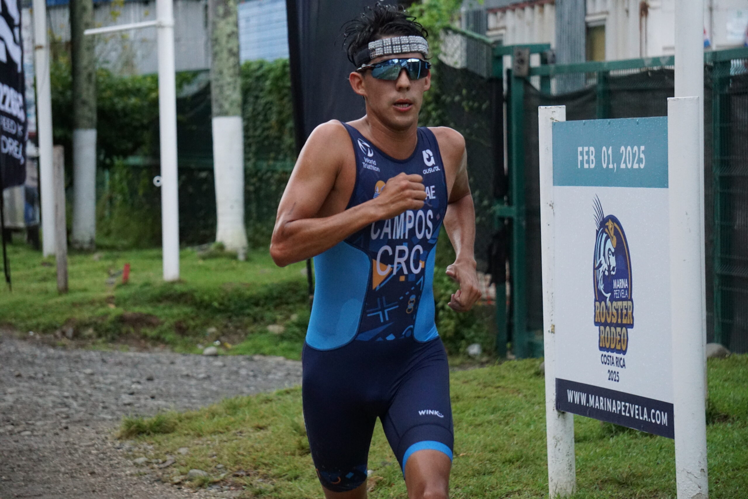 Álvaro Campos consolida su dominio en la Serie Triatlón Costa Rica