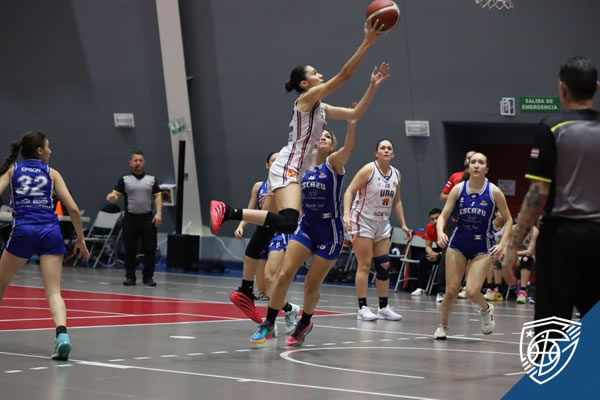 La Liga Superior Femenina entra en su etapa decisiva