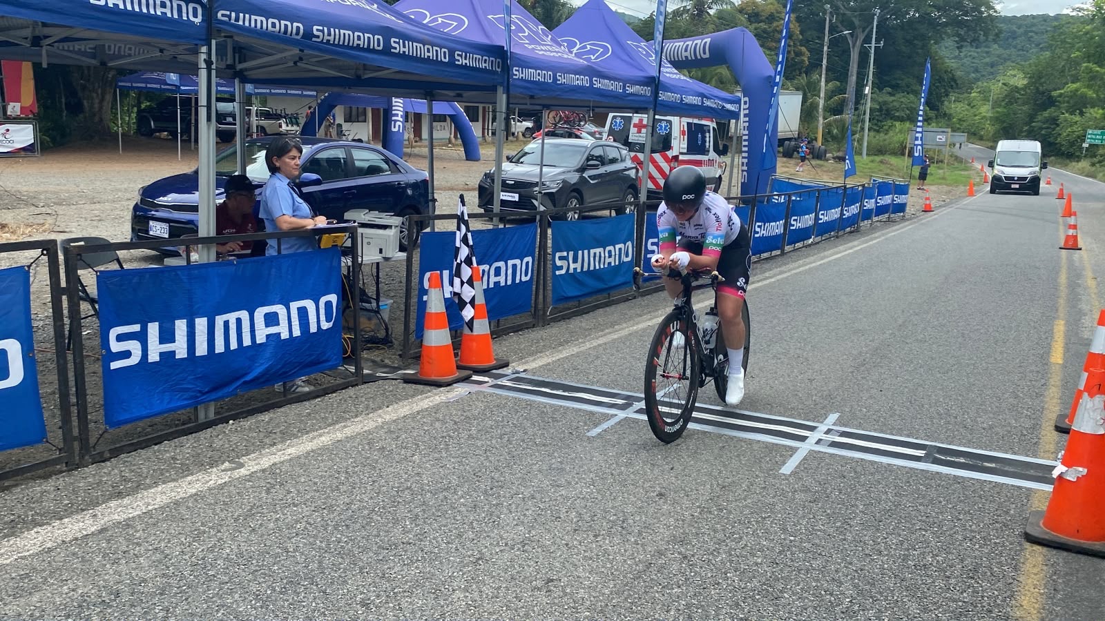 Yailin Gómez ganó la primera etapa de Vuelta al Porvenir