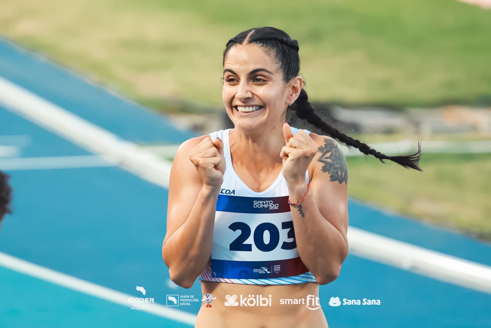 DANIELA ROJAS IMPONE NUEVO RÉCORD NACIONAL Y CLASIFICA A LA GRAN FINAL DE LOS 400 METROS CON VALLAS EN SANTO DOMINGO 2026