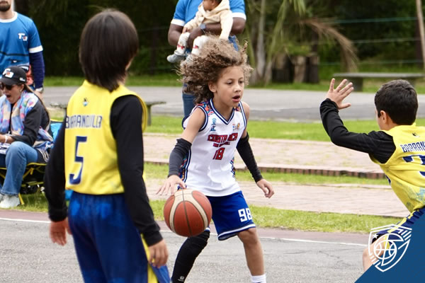 El verdadero propósito del programa nacional de minibaloncesto